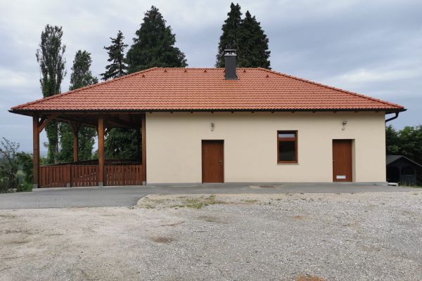 Lovska družina Artiče - hiša